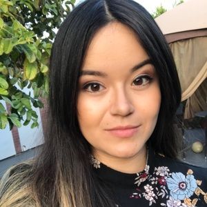 Meet your Posher, Karina